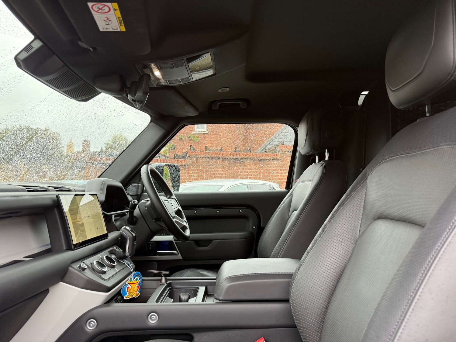 Used Land Rover Defender 2024 for sale - 76412007: Photo 14