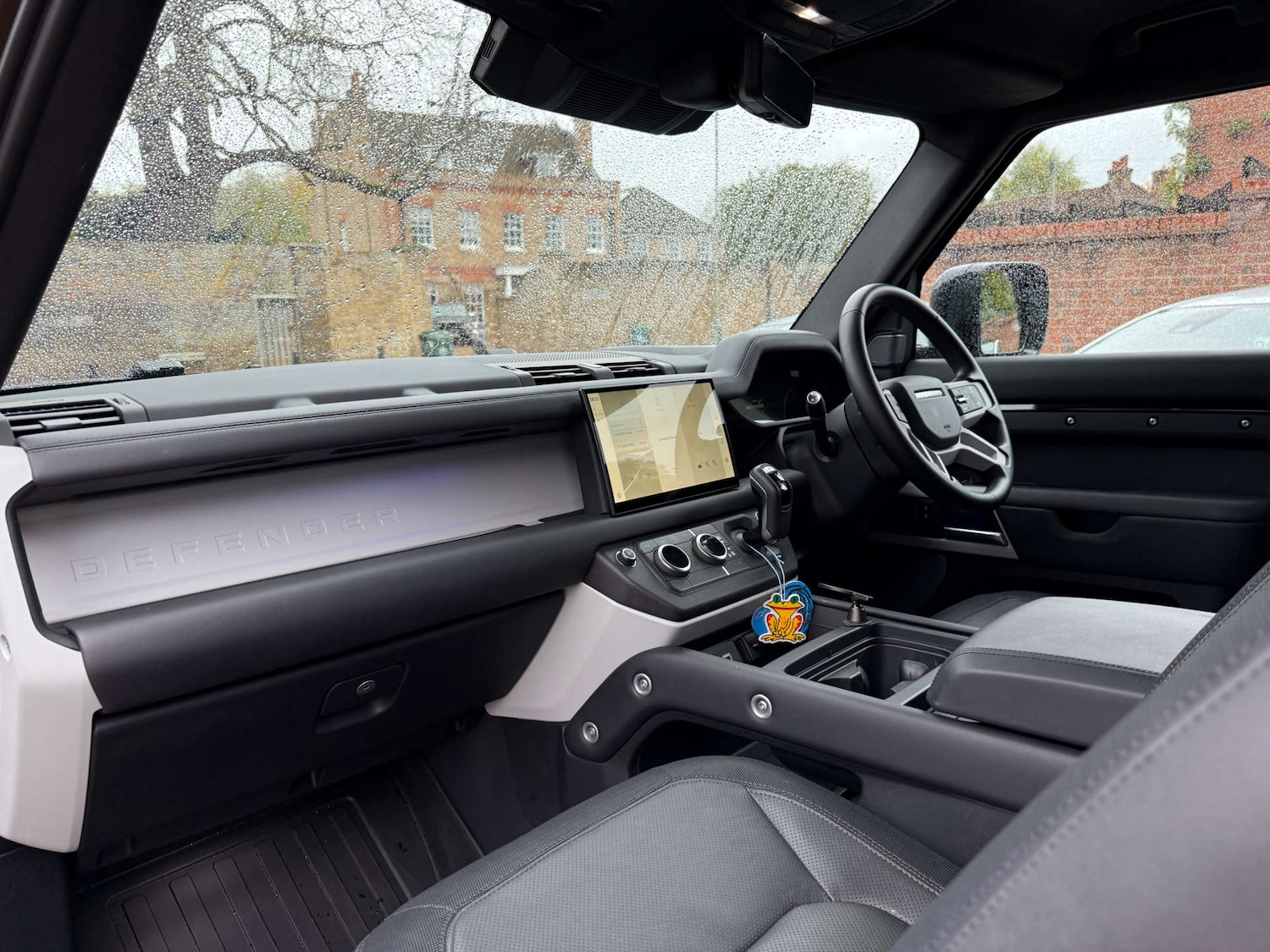 Used Land Rover Defender 2024 for sale - 76412007: Photo 15