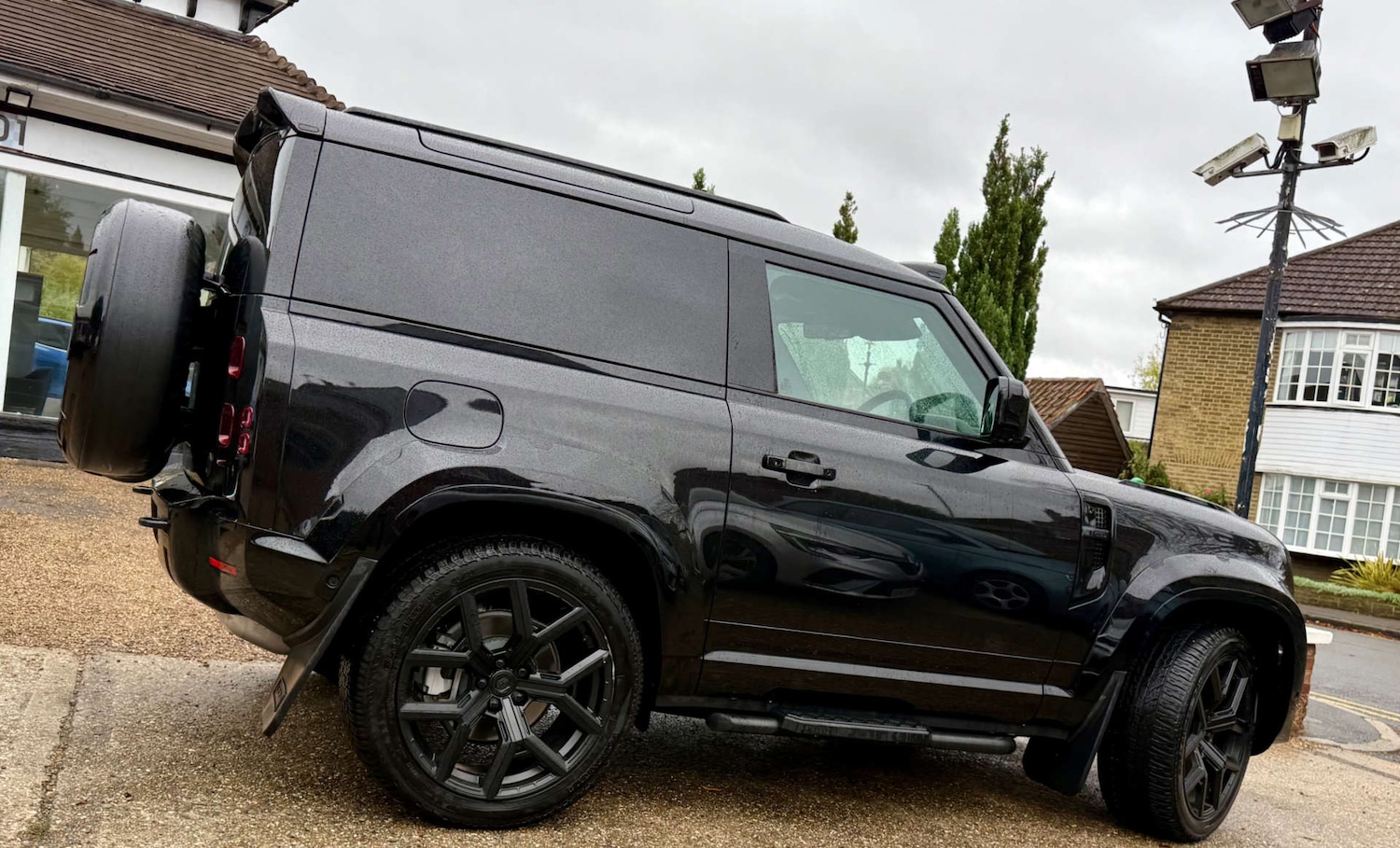 Used Land Rover Defender 2024 for sale - 76412007: Photo 3