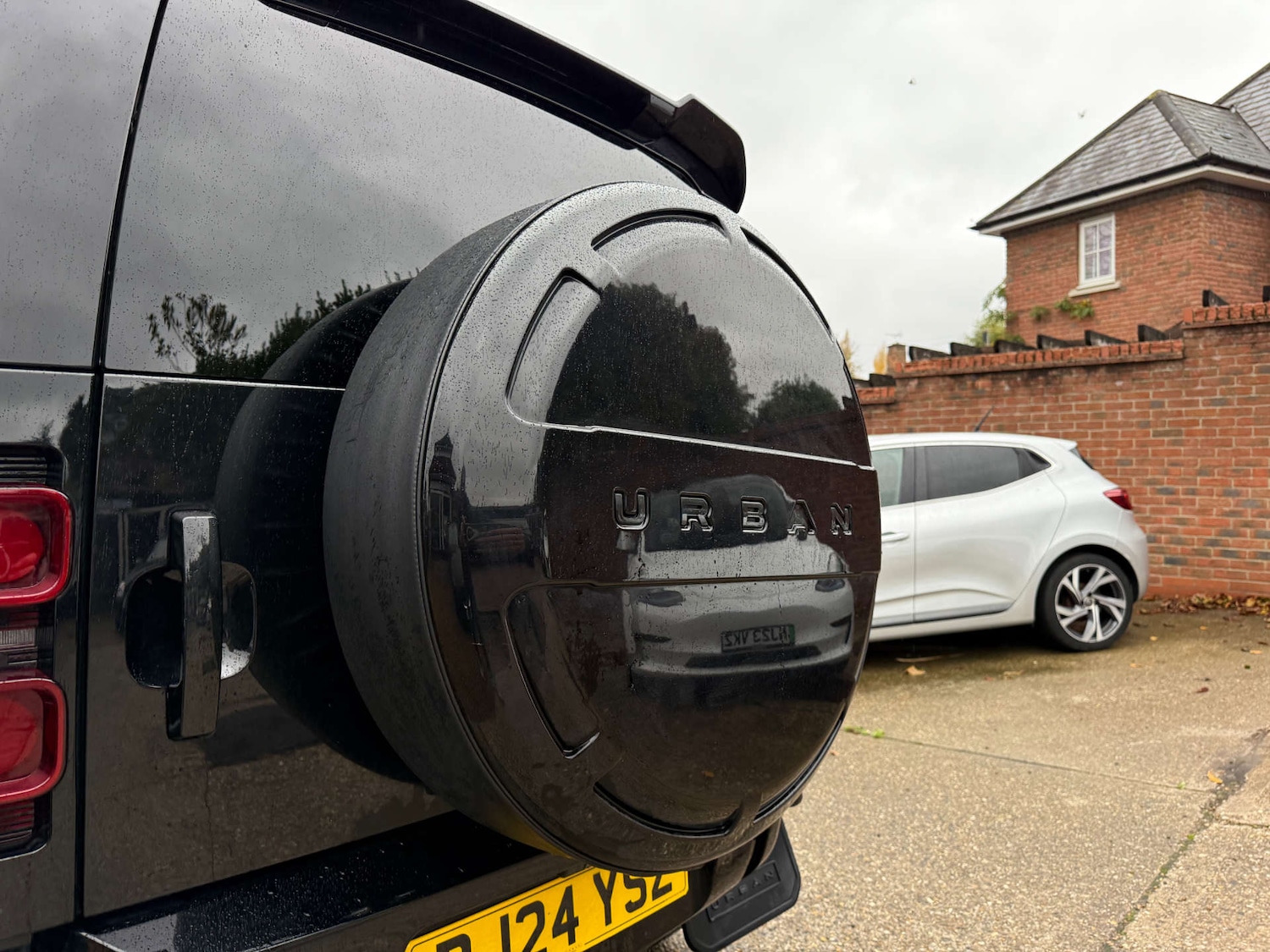 Used Land Rover Defender 2024 for sale - 76412007: Photo 6