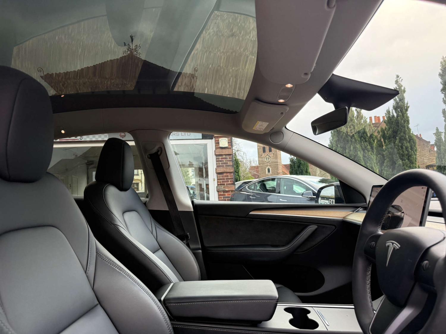 Used Tesla Model Y 2023 for sale - 77022634: Photo 13