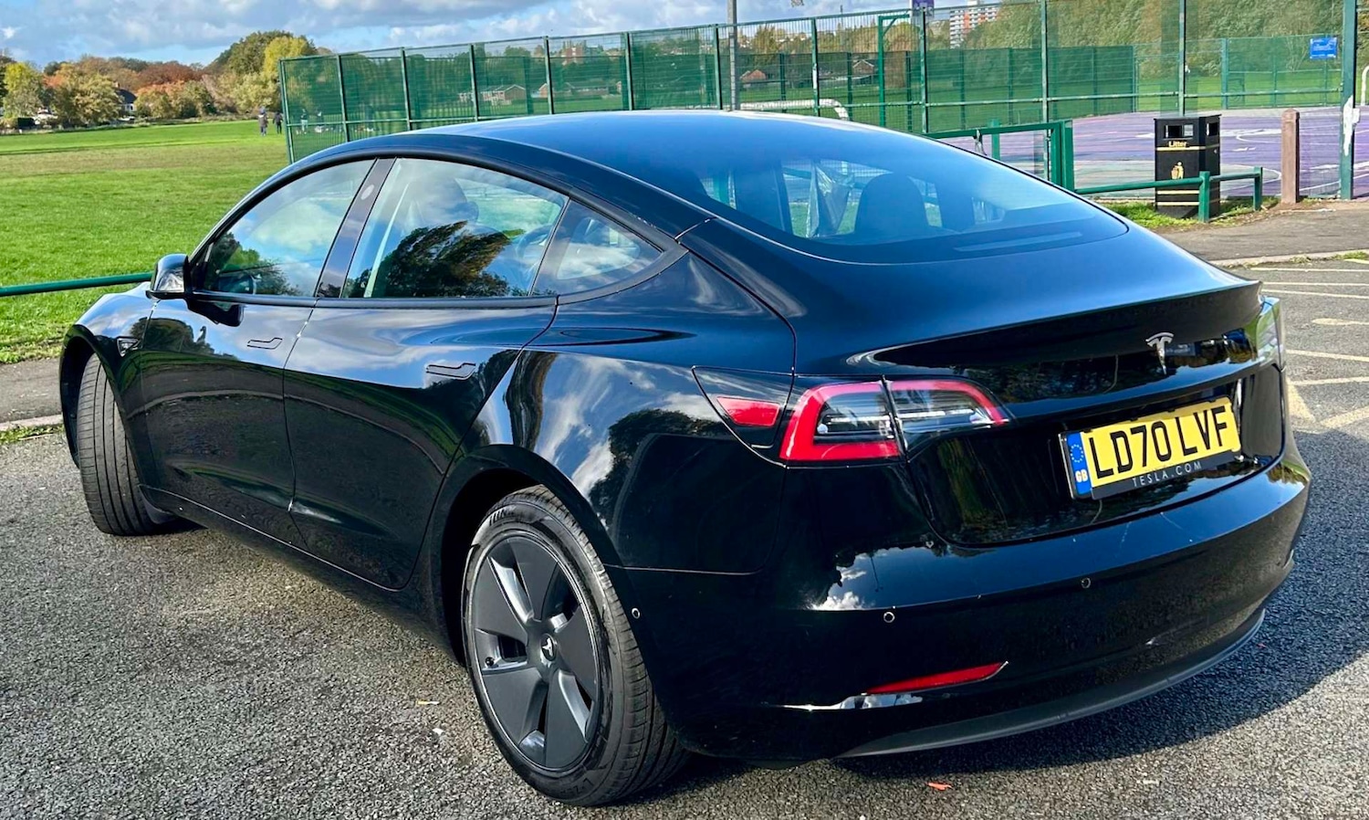 Used Tesla Model 3 2020 for sale - 76973902: Photo 3