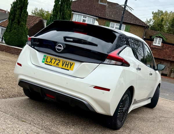 Used Nissan Leaf 2022 for sale - 76115754: Photo 3