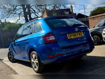 Used Skoda Fabia 2018 for sale - 75895905: Photo