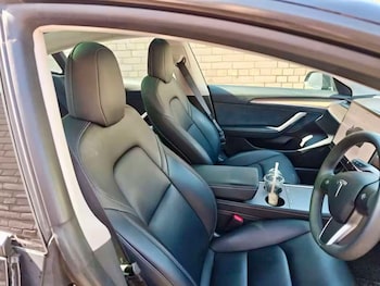 Used Tesla Model 3 2023 for sale - 78793830: Photo