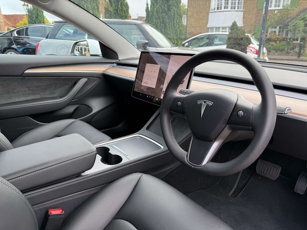Used Tesla Model 3 2023 for sale - 76176987: Photo 14