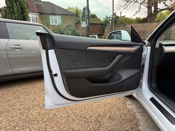 Used Tesla Model 3 2023 for sale - 76176987: Photo 21
