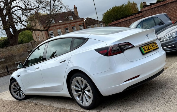 Used Tesla Model 3 2023 for sale - 76176987: Photo 6