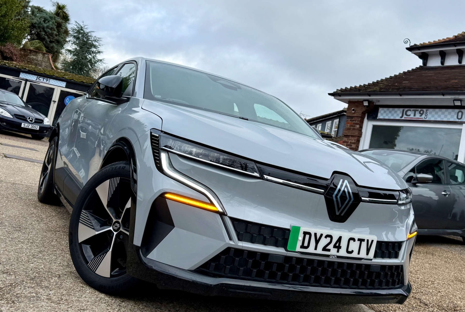 Used Renault Megane 2024 for sale - 76560180: Photo 11