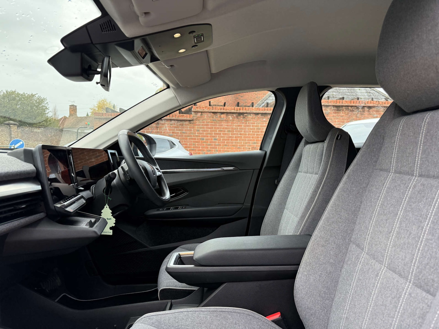 Used Renault Megane 2024 for sale - 76560180: Photo 27