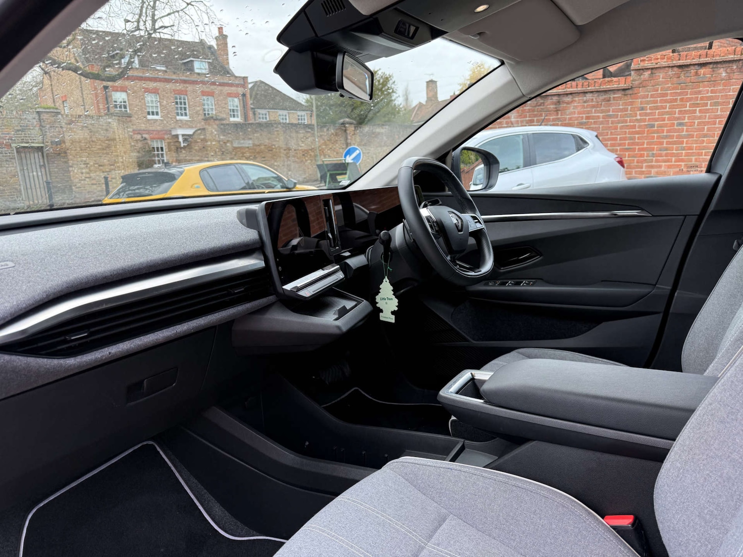 Used Renault Megane 2024 for sale - 76560180: Photo 28