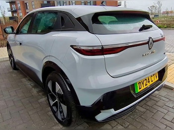 Used Renault Megane 2024 for sale - 76560180: Photo