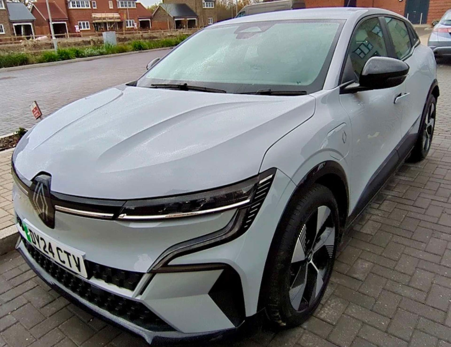 Used Renault Megane 2024 for sale - 76560180: Photo 4