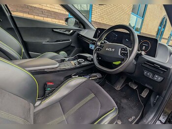 Used Kia EV6 2023 for sale - 77693748: Photo