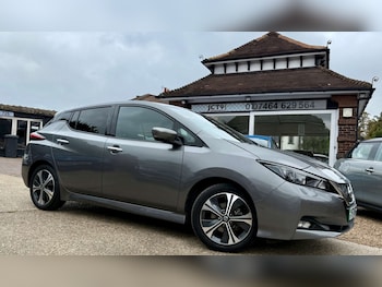 Used Nissan Leaf 2021 for sale - 76178565: Photo 2