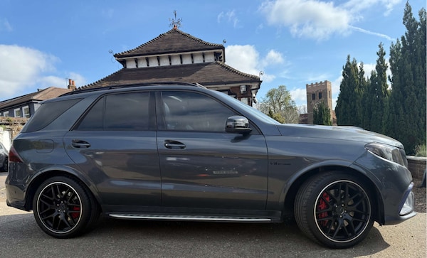 Used Mercedes-Benz GLE-Class 2015 for sale - 74062443: Photo 2