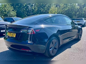 Used Tesla Model 3 2021 for sale - 79203672: Photo