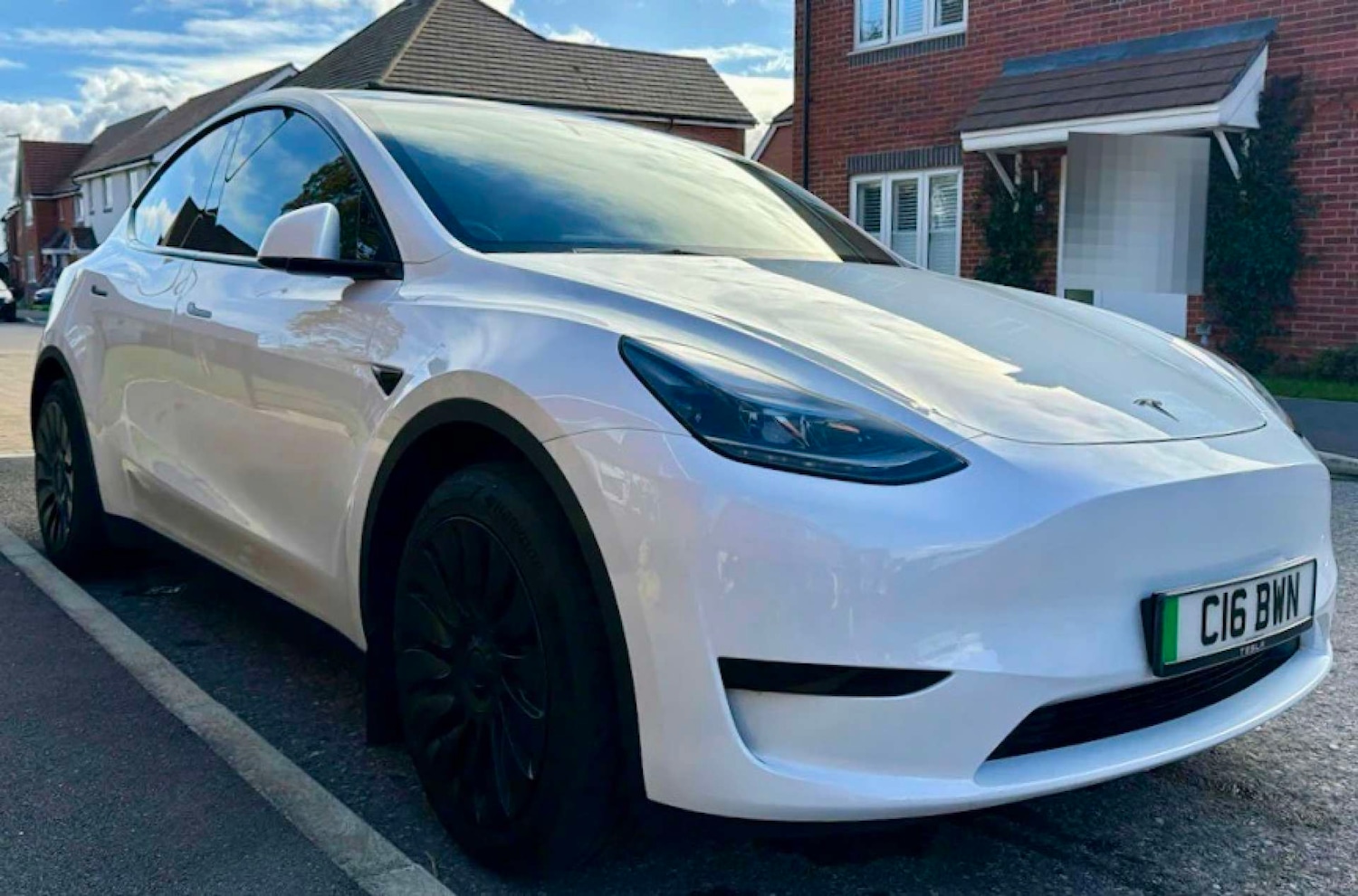 Used Tesla Model Y 2023 for sale - 76385777: Photo 1