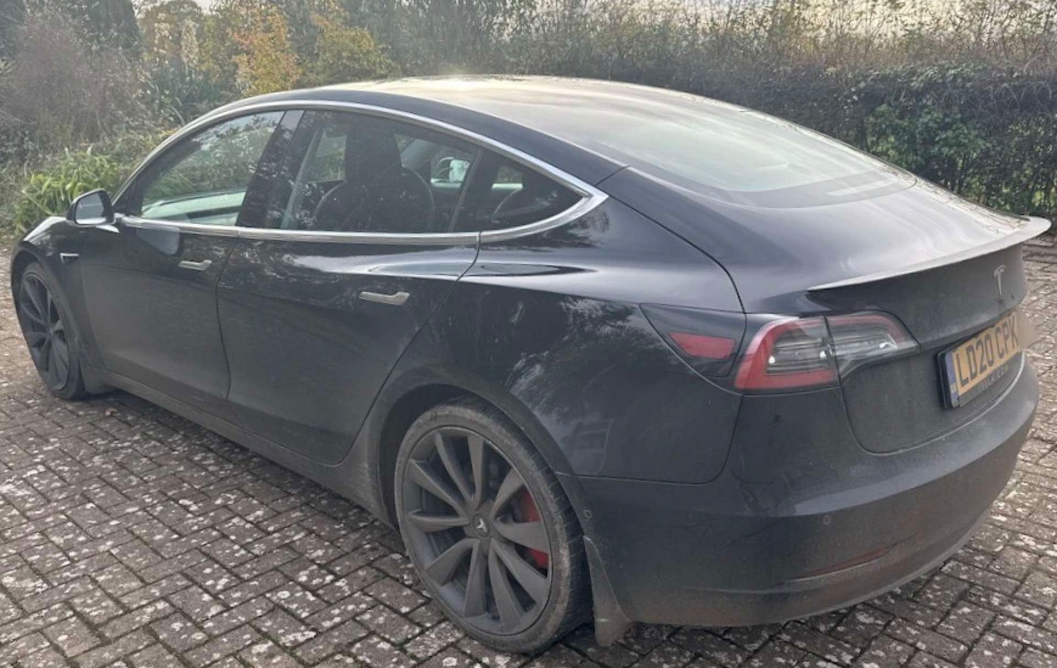 Used Tesla Model 3 2020 for sale - 76507180: Photo 2