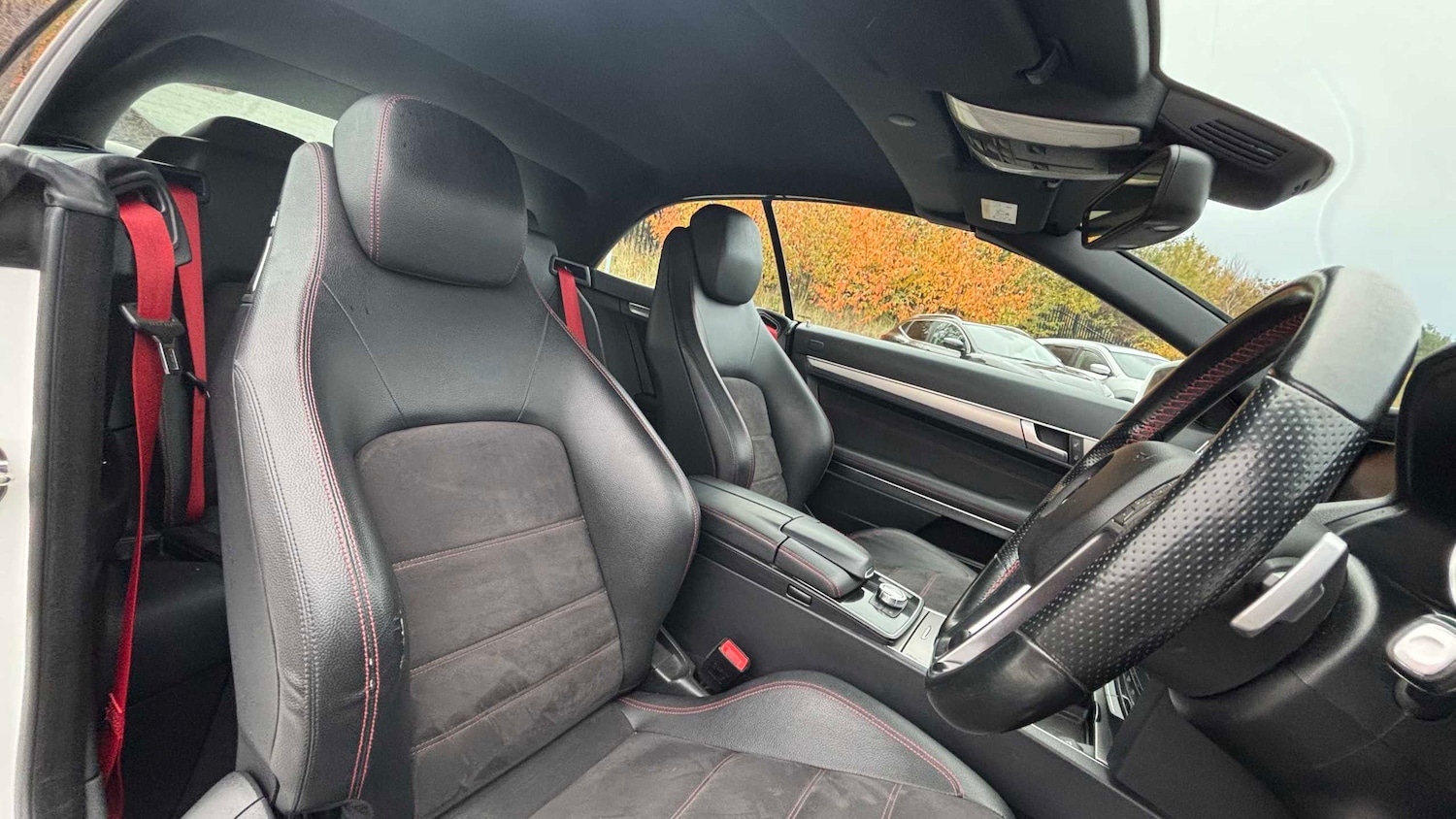 Used Mercedes-Benz E Class for sale - 77861661: Photo 12