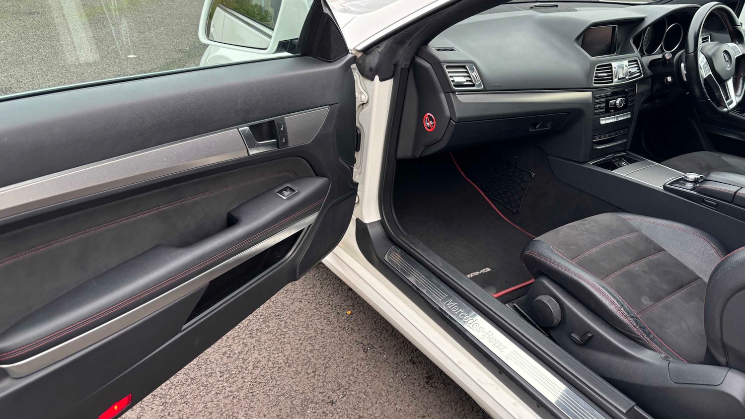 Used Mercedes-Benz E Class for sale - 77861661: Photo 19