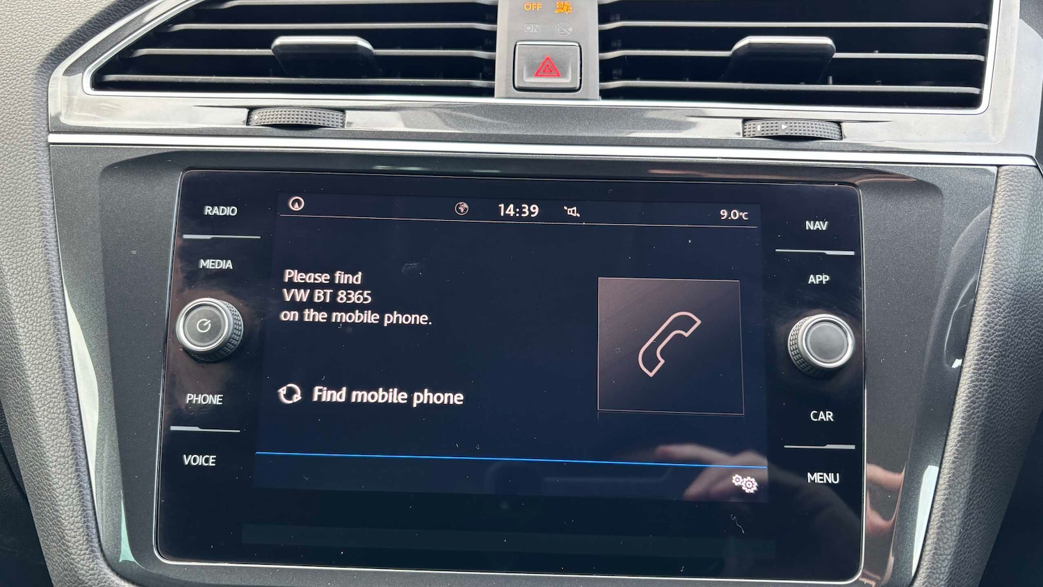 Used Volkswagen Tiguan for sale - 77860999: Photo 14