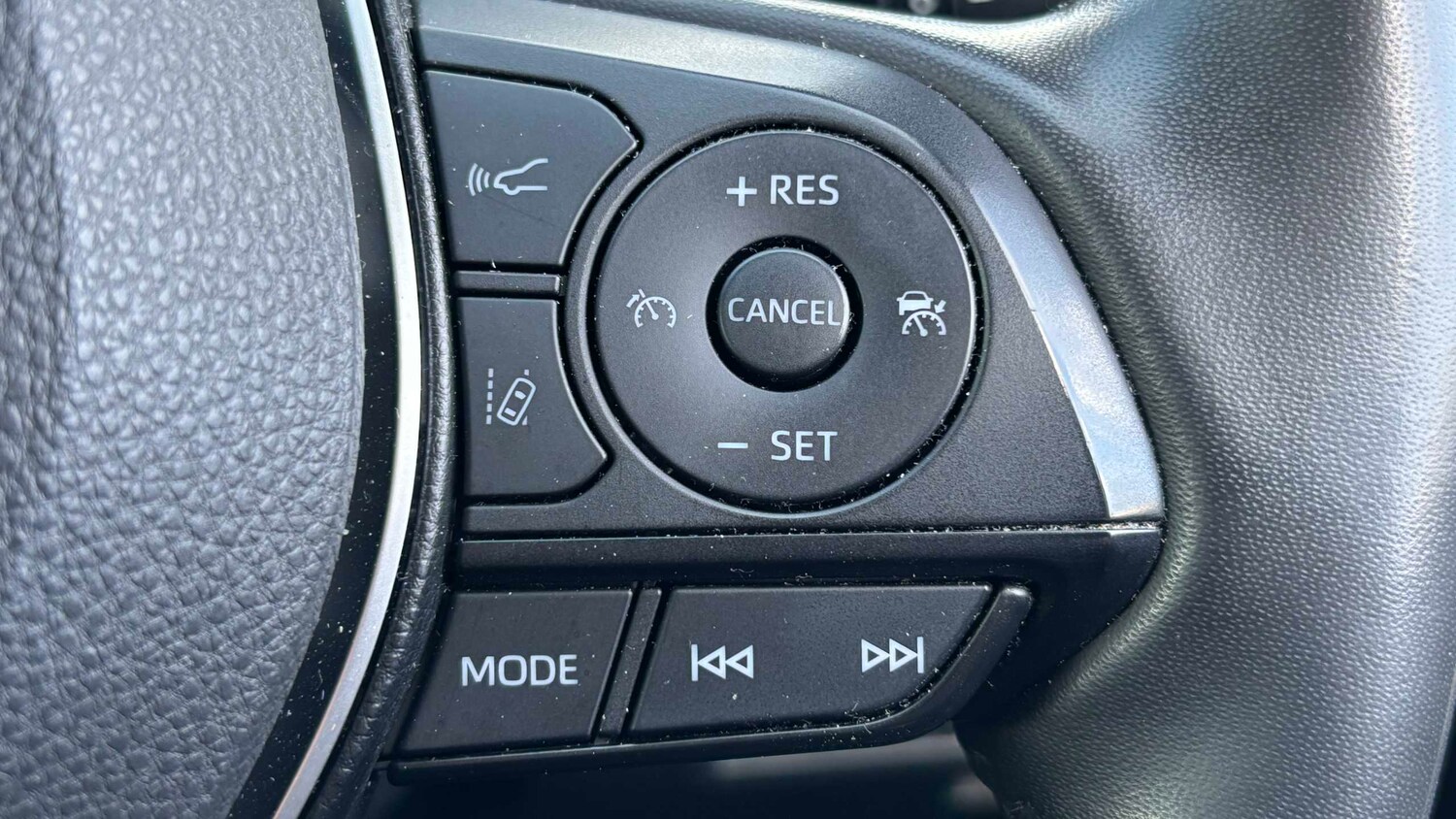 Used Toyota RAV4 2021 for sale - 78118568: Photo 16