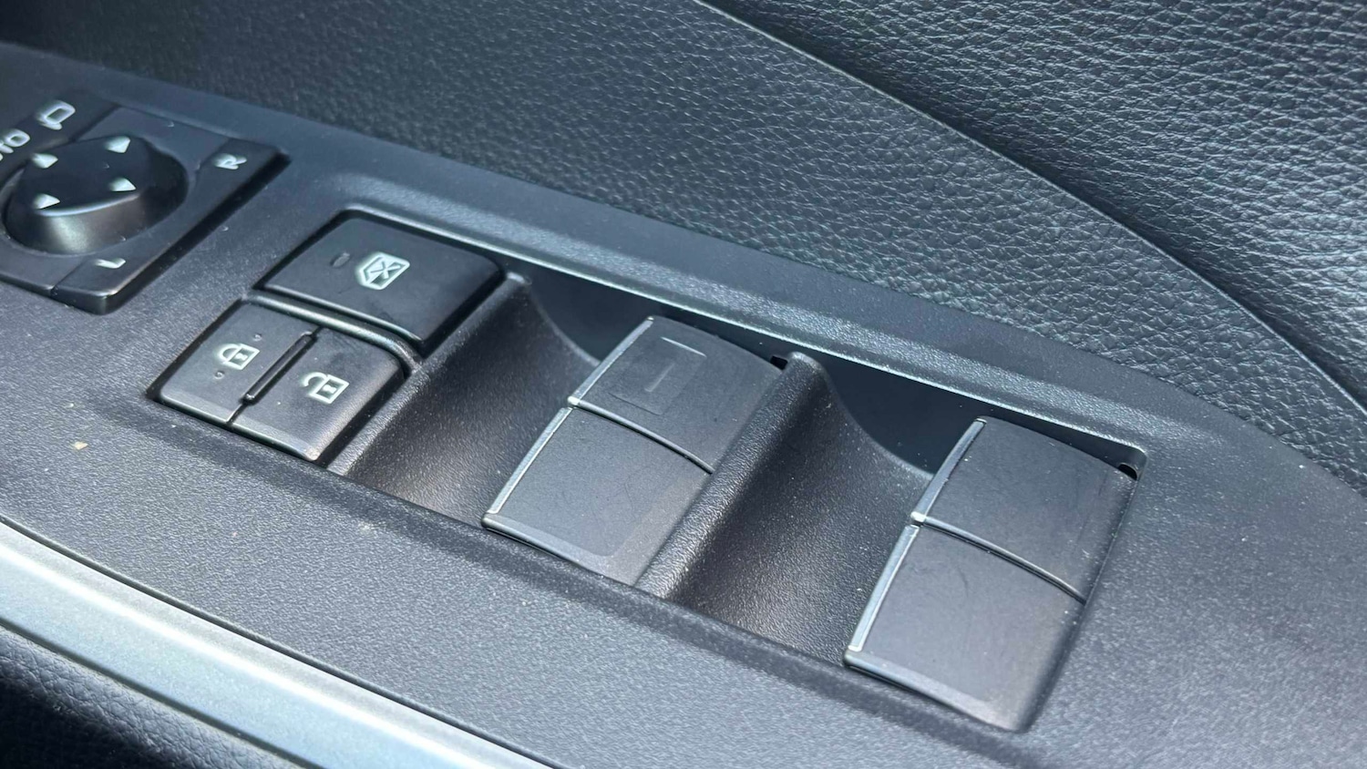 Used Toyota RAV4 2021 for sale - 78118568: Photo 17