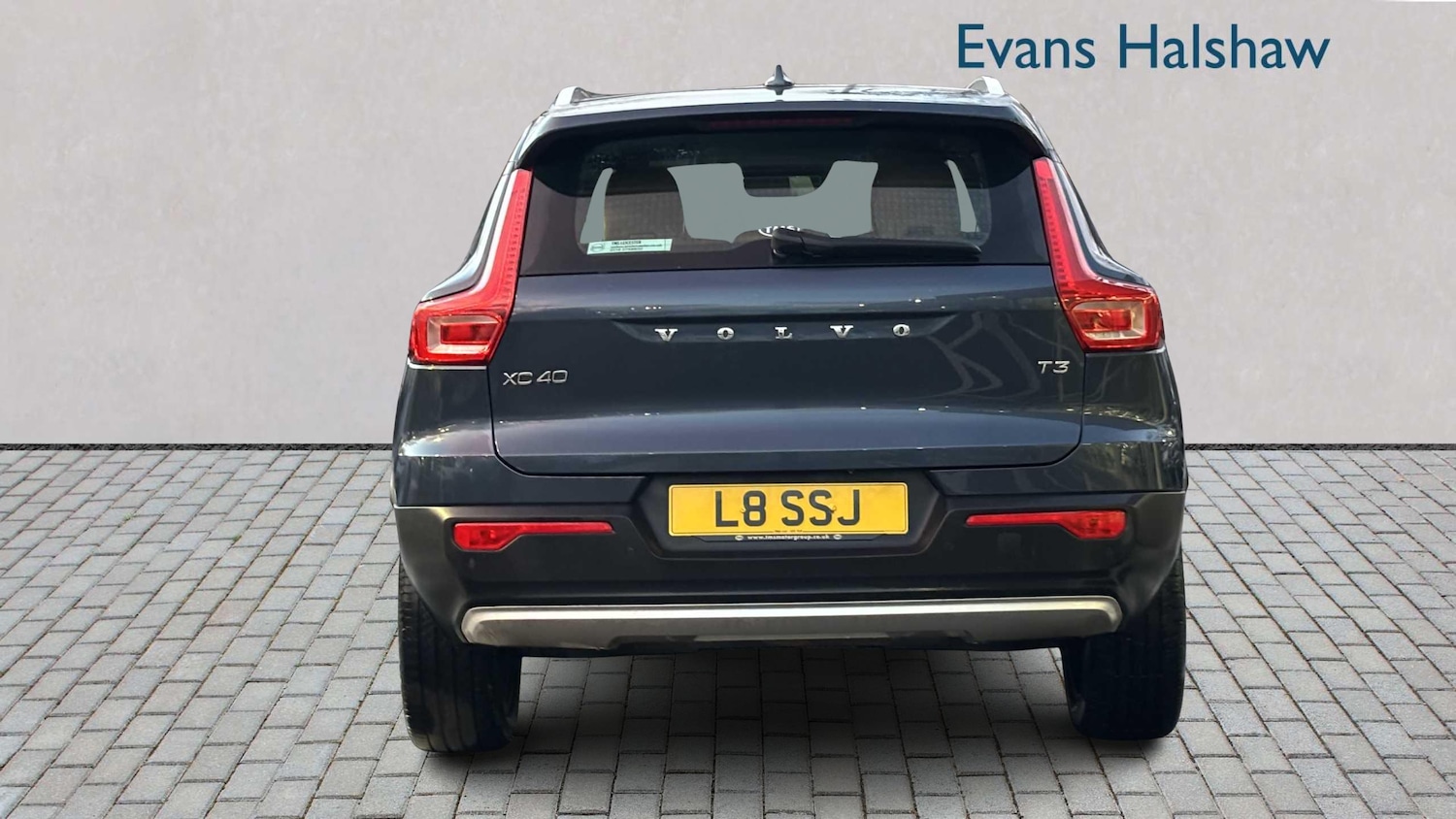 Used Volvo XC40 for sale - 77862185: Photo 5