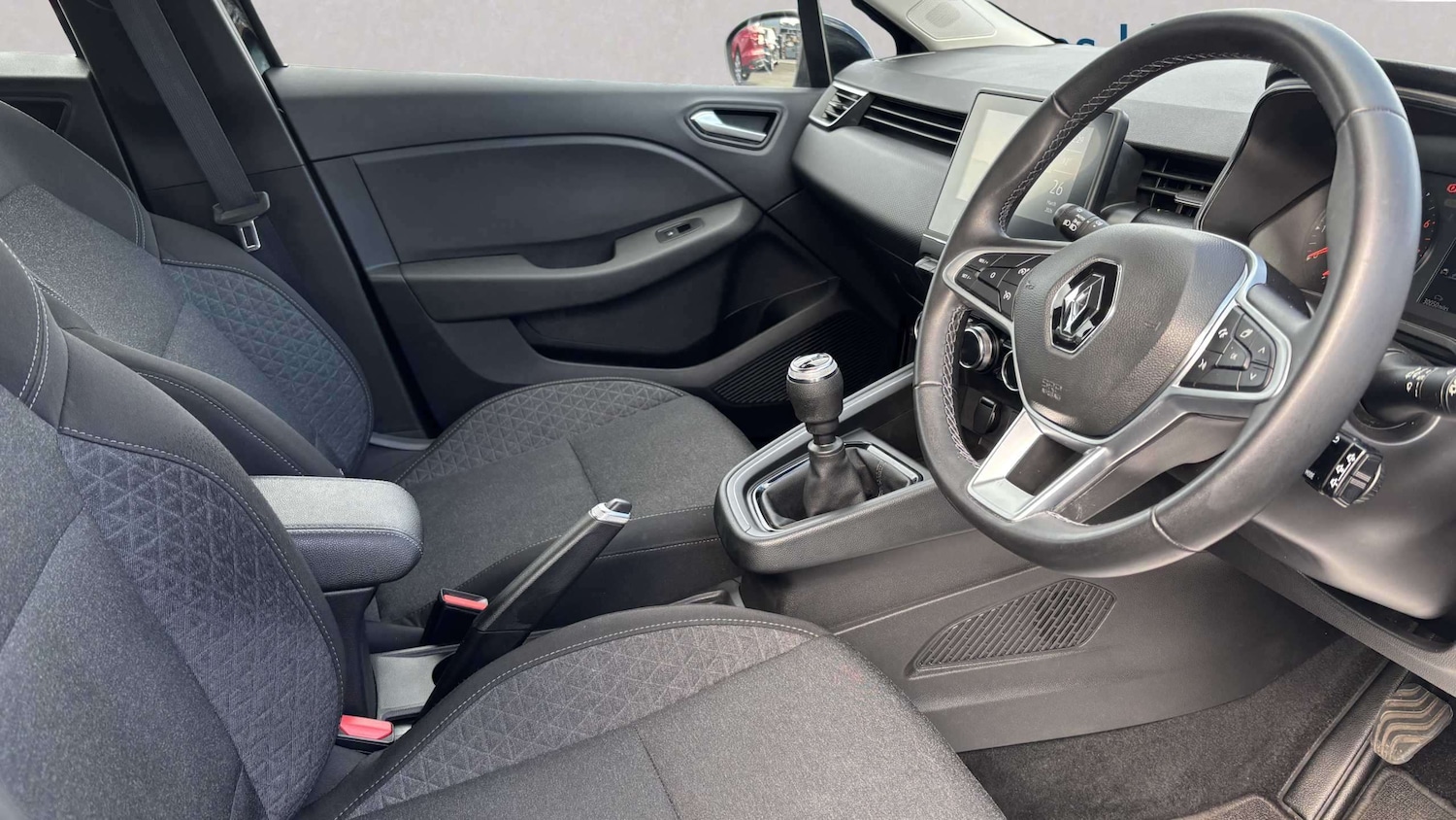 Used Renault Clio 2022 for sale - 78037620: Photo 3