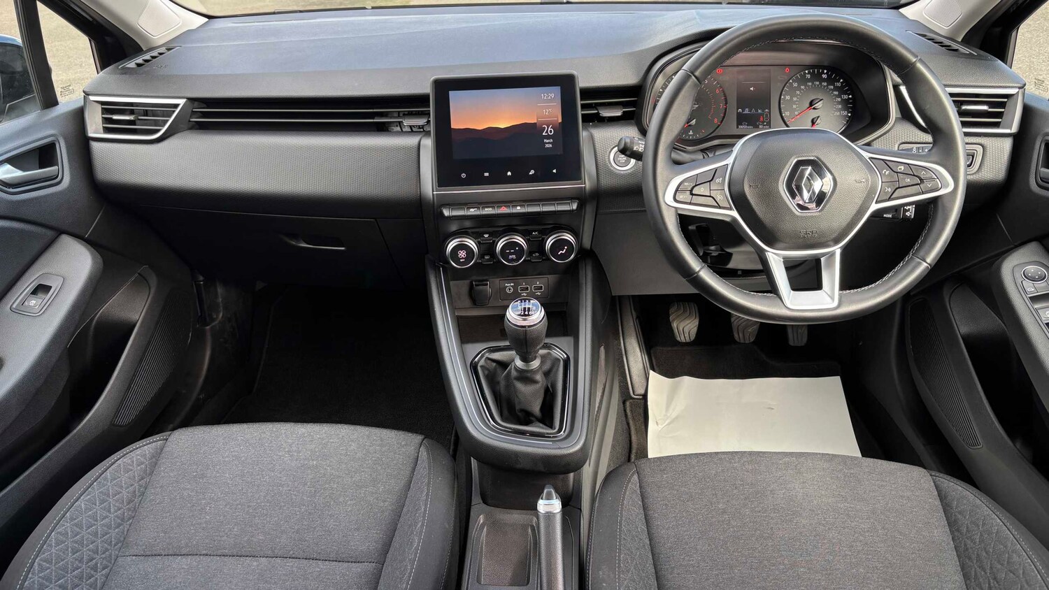 Used Renault Clio 2022 for sale - 78037620: Photo 8