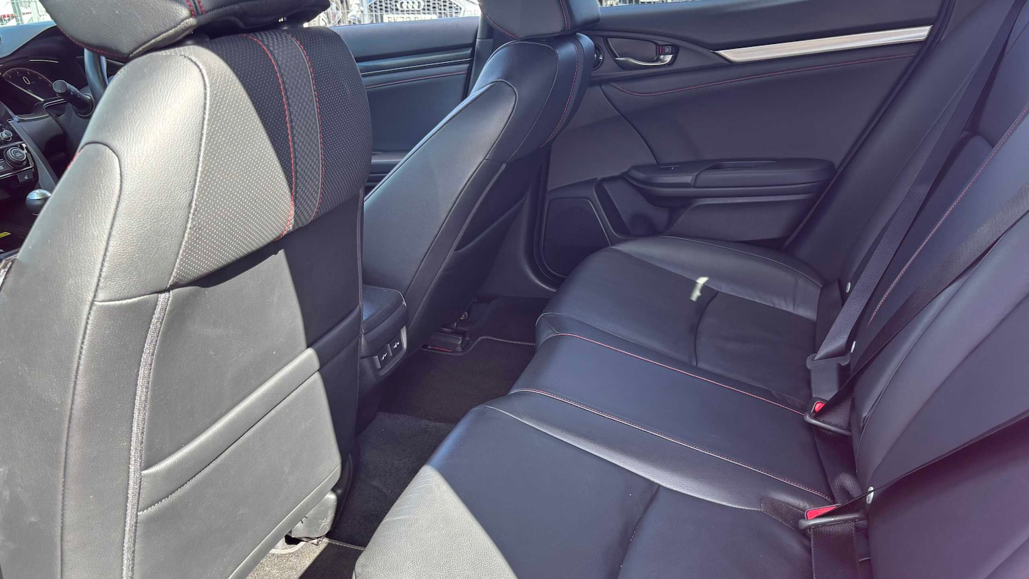 Used Honda Civic 2019 for sale - 78161620: Photo 10