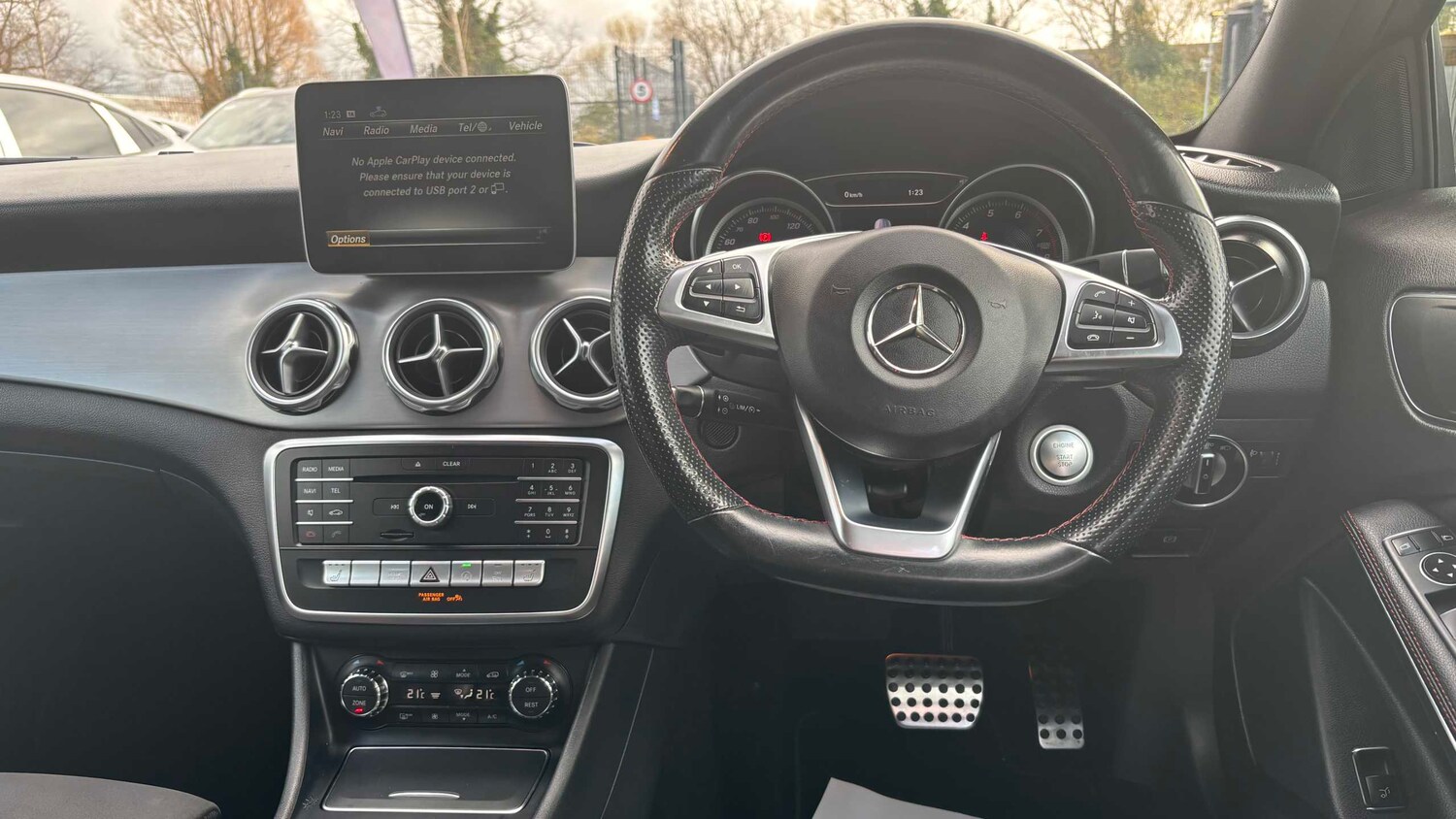 Used Mercedes-Benz GLA 2018 for sale - 78024399: Photo 12