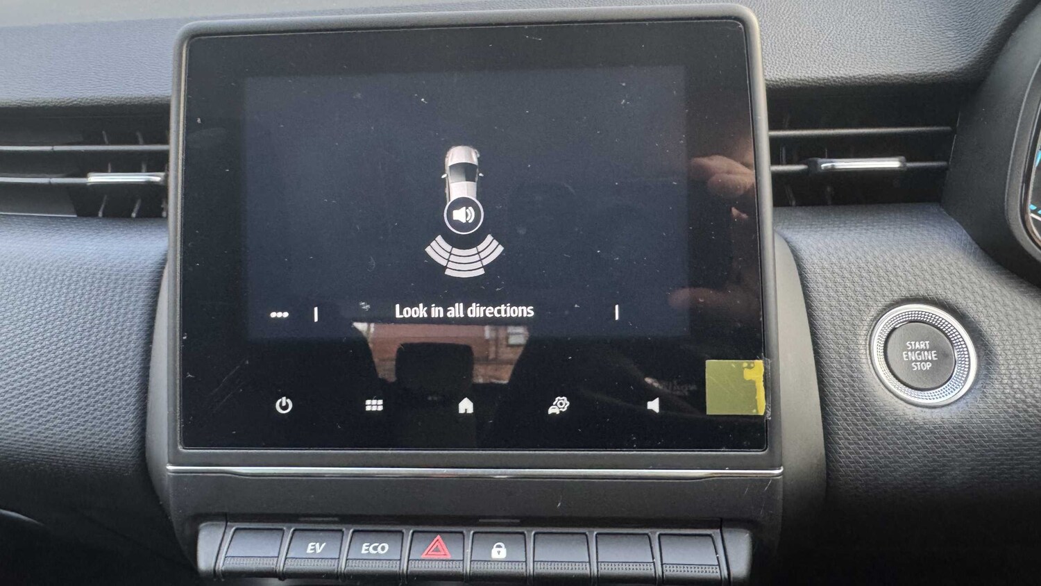 Used Renault Clio 2022 for sale - 77857378: Photo 19