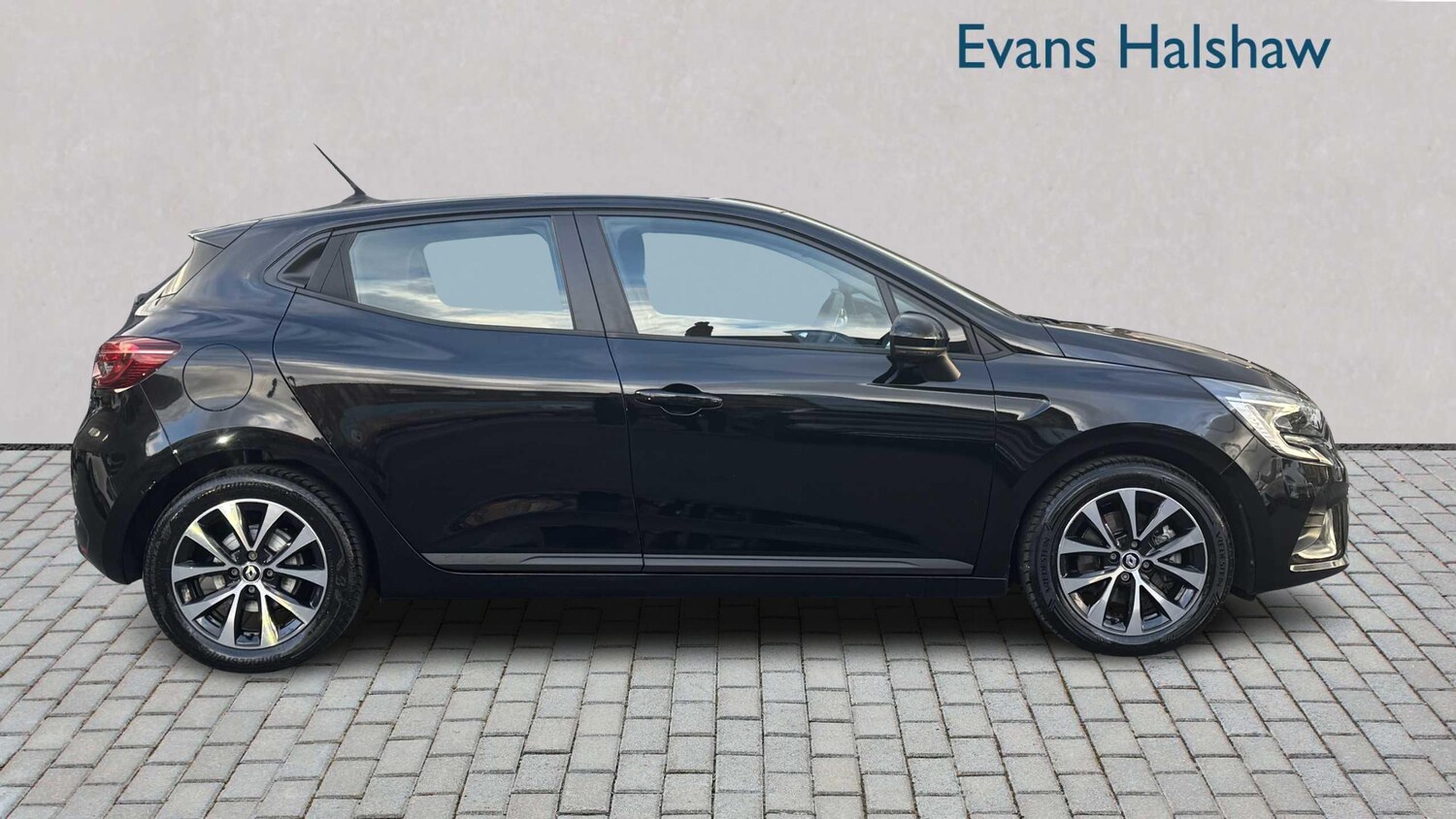 Used Renault Clio 2022 for sale - 77857378: Photo 6