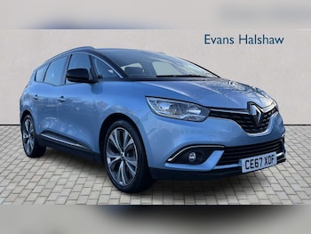 Used Renault Grand Scenic 2017 for sale - 77860737: Photo