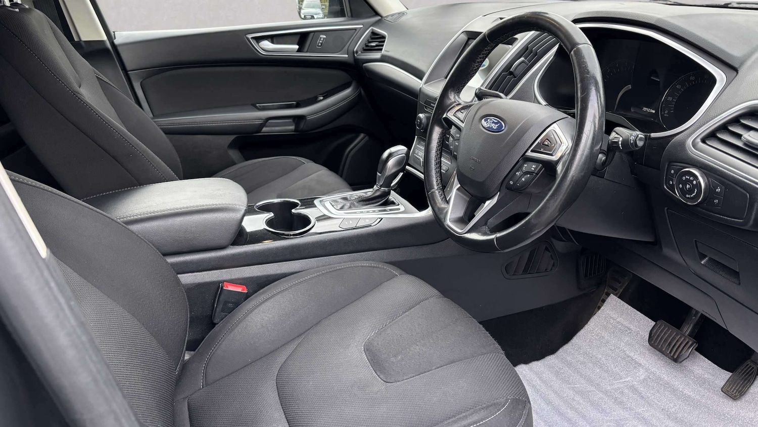 Used Ford S-Max for sale - 77858796: Photo 3