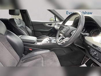Used Audi Q7 2018 for sale - 78625183: Photo