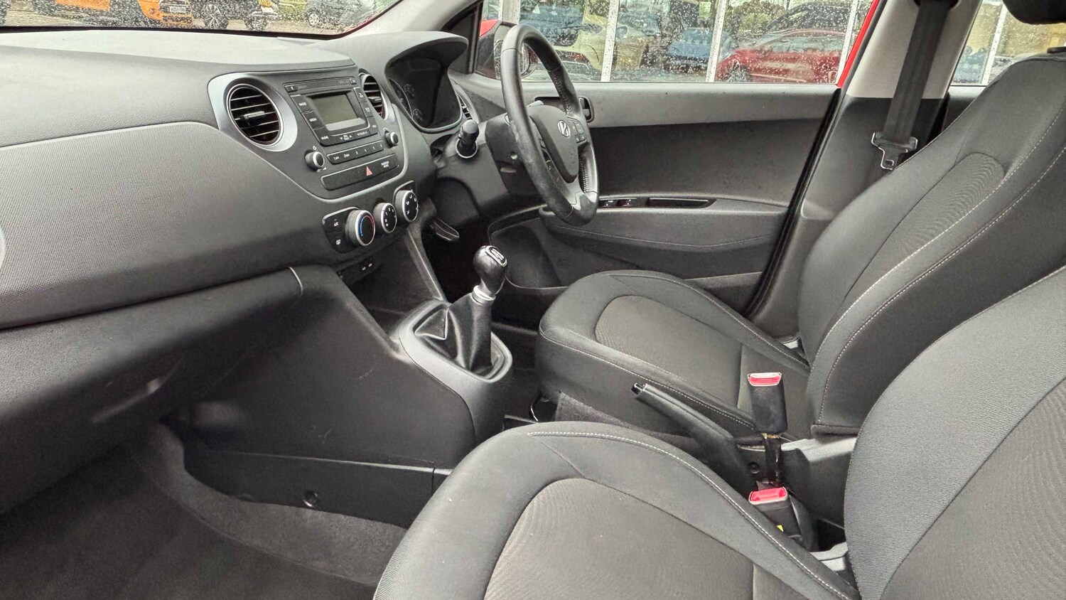 Used Hyundai i10 2019 for sale - 78209074: Photo 9