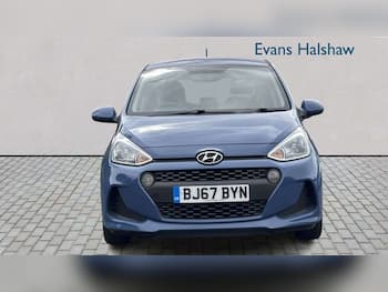 Used Hyundai i10 2017 for sale - 79567922: Photo