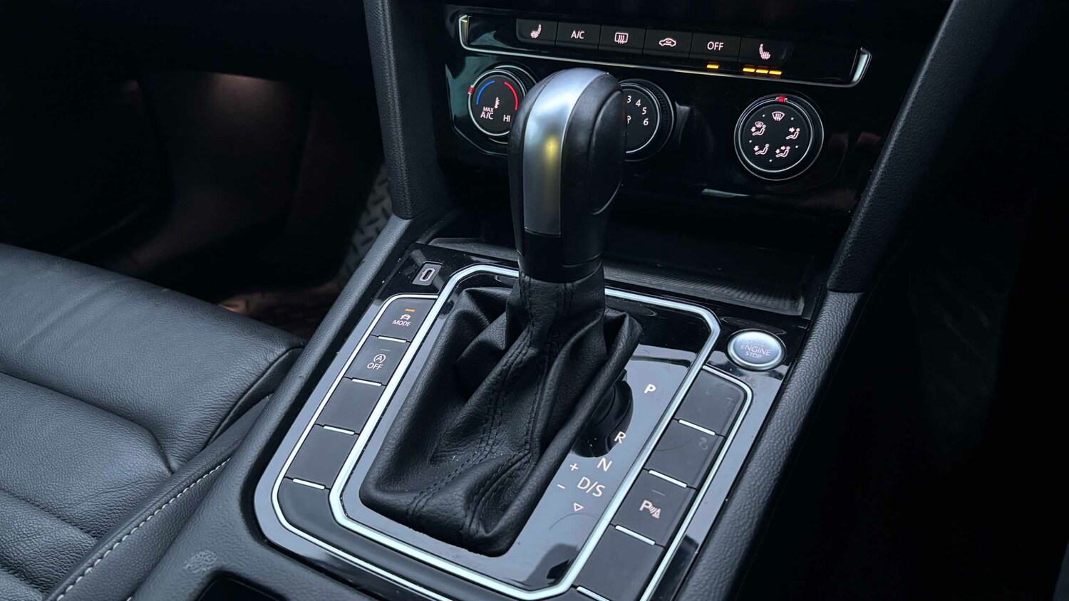 Used Volkswagen Passat for sale - 77860164: Photo 16