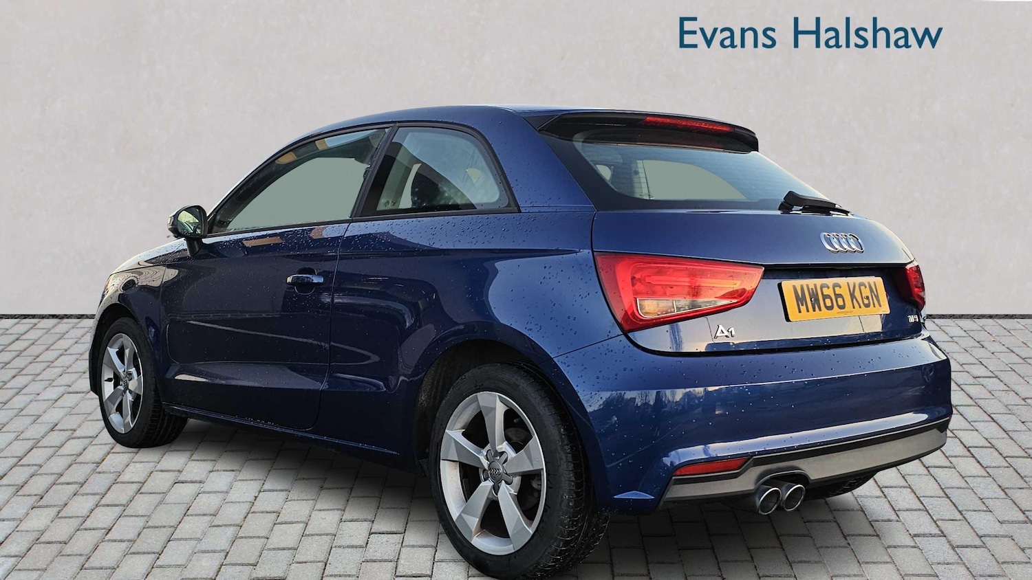 Used Audi A1 2016 for sale - 77857598: Photo 2