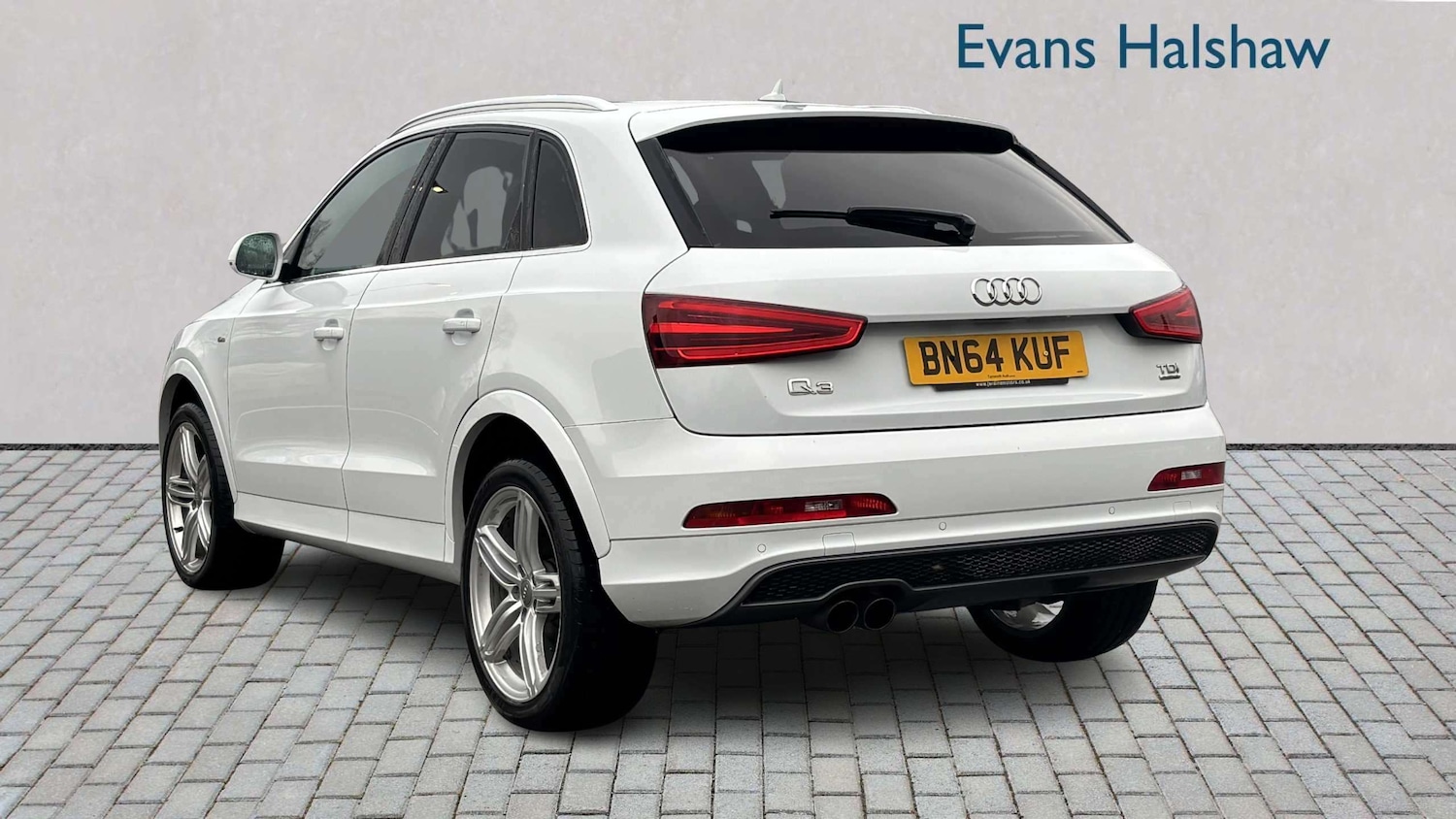 Used Audi Q3 2014 for sale - 77859785: Photo 2