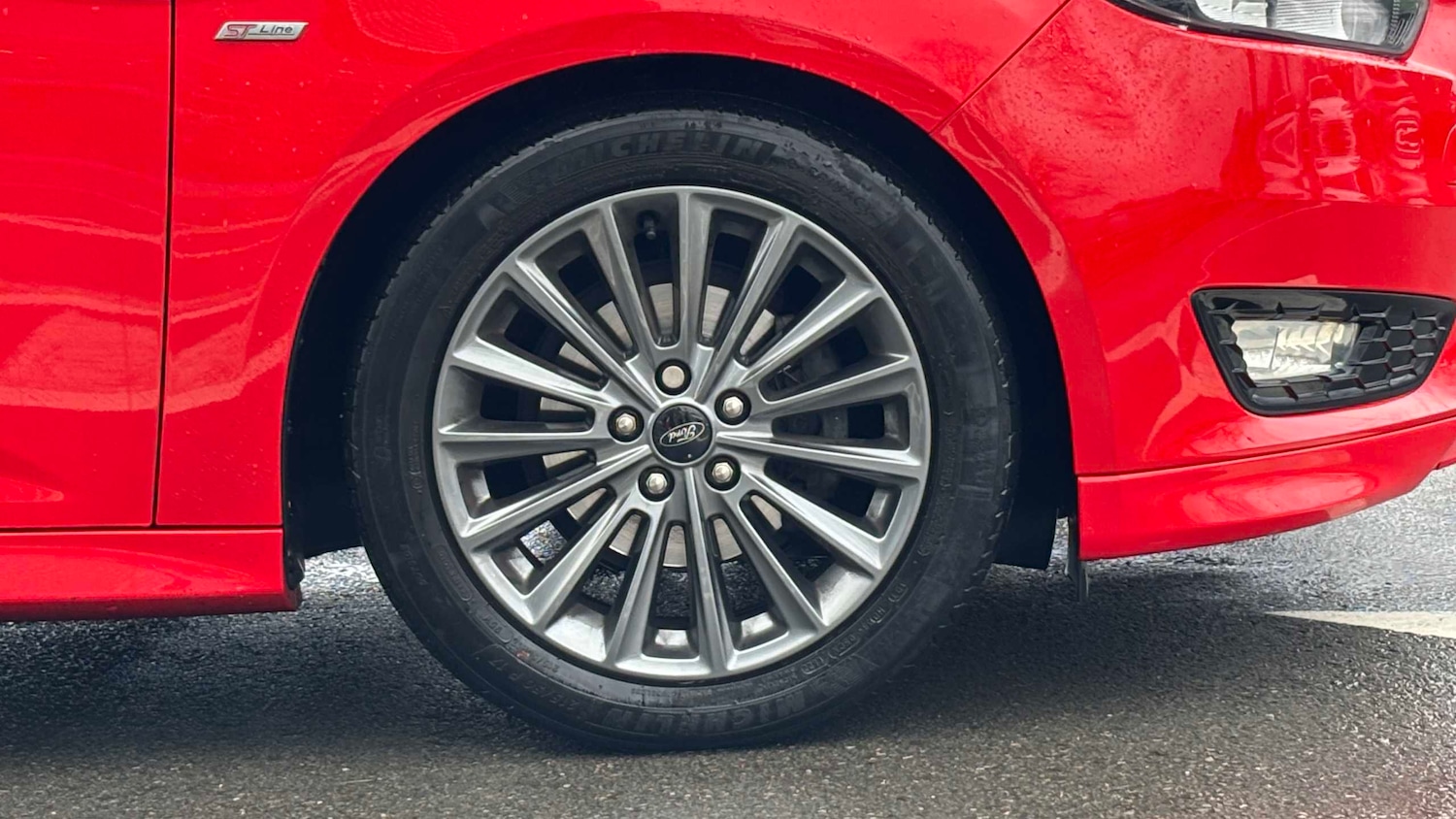 Used Ford Focus 2017 for sale - 77858932: Photo 7