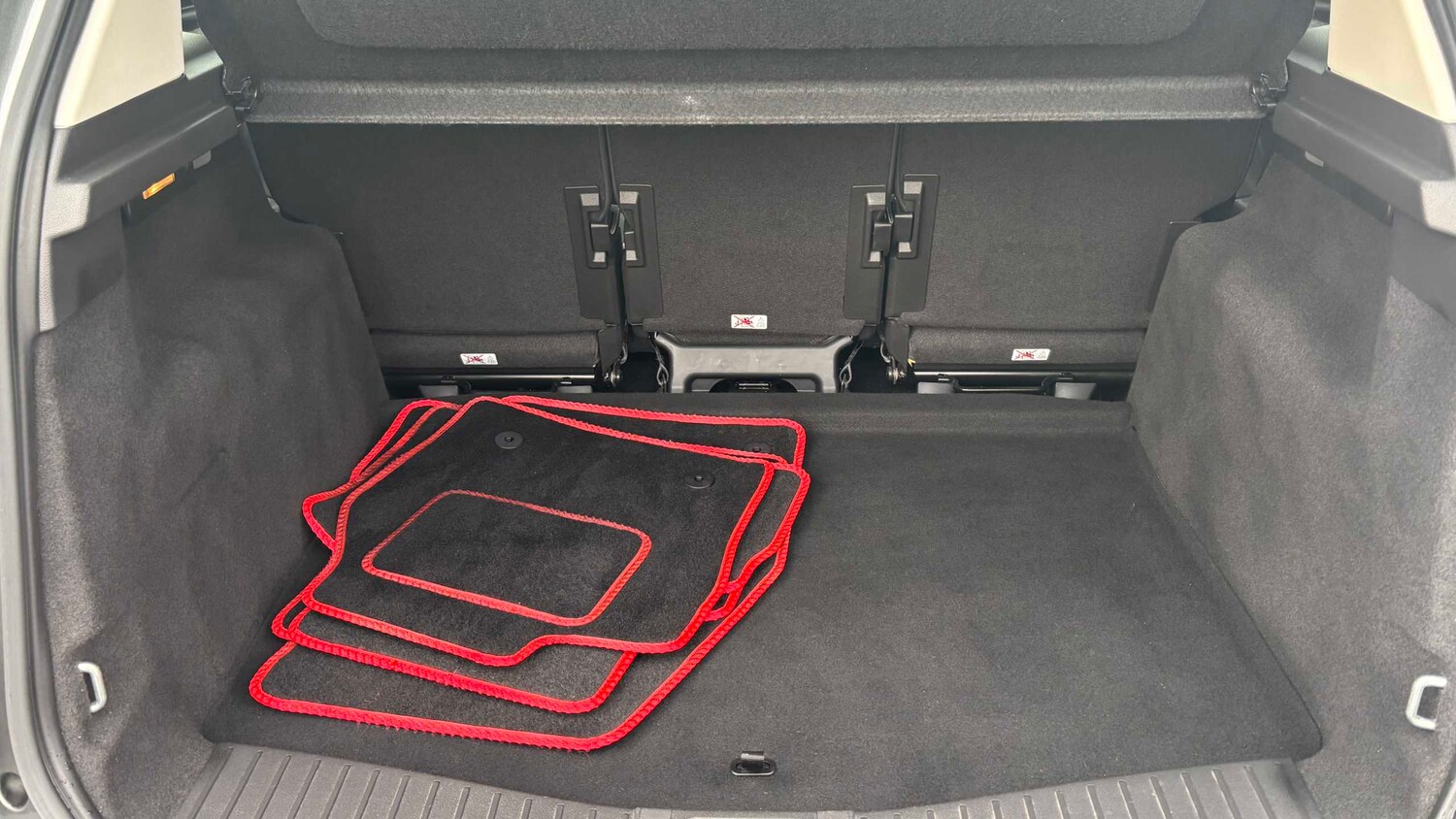 Used Ford C-Max 2017 for sale - 77856563: Photo 11