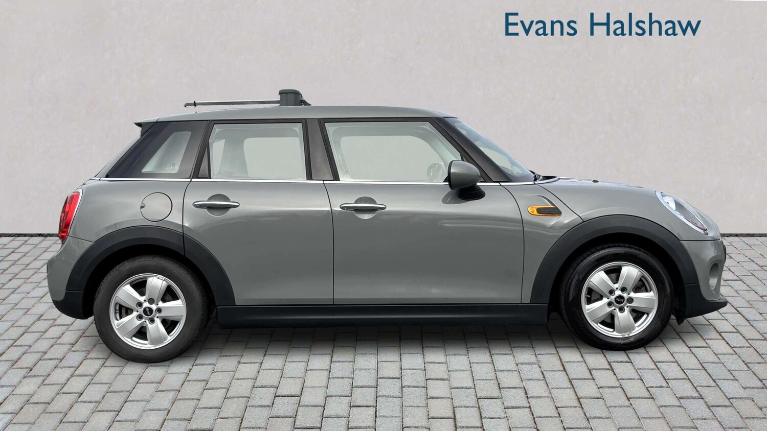 Used MINI Hatch 2017 for sale - 77858499: Photo 6