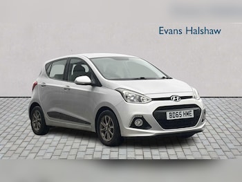 Used Hyundai i10 2015 for sale - 77860920: Photo