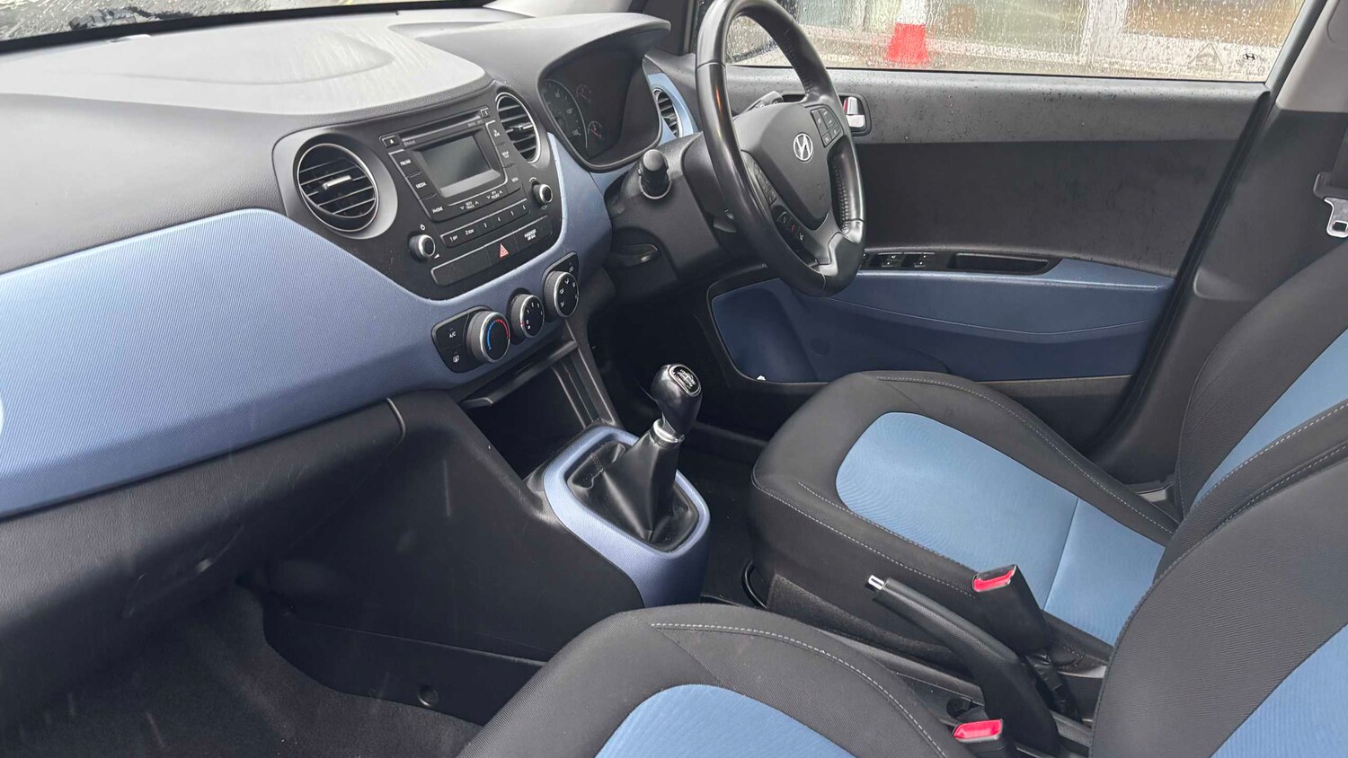 Used Hyundai i10 for sale - 77860920: Photo 8