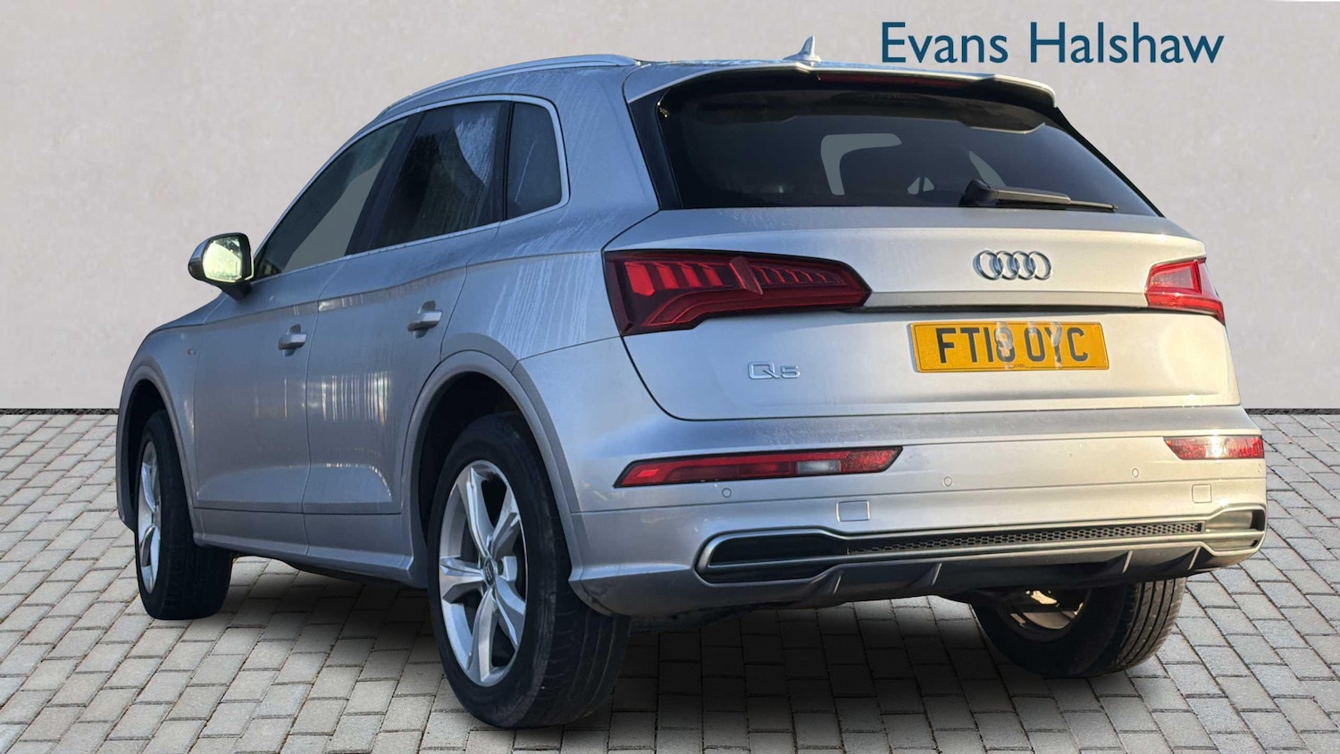 Used Audi Q5 for sale - 77859506: Photo 2