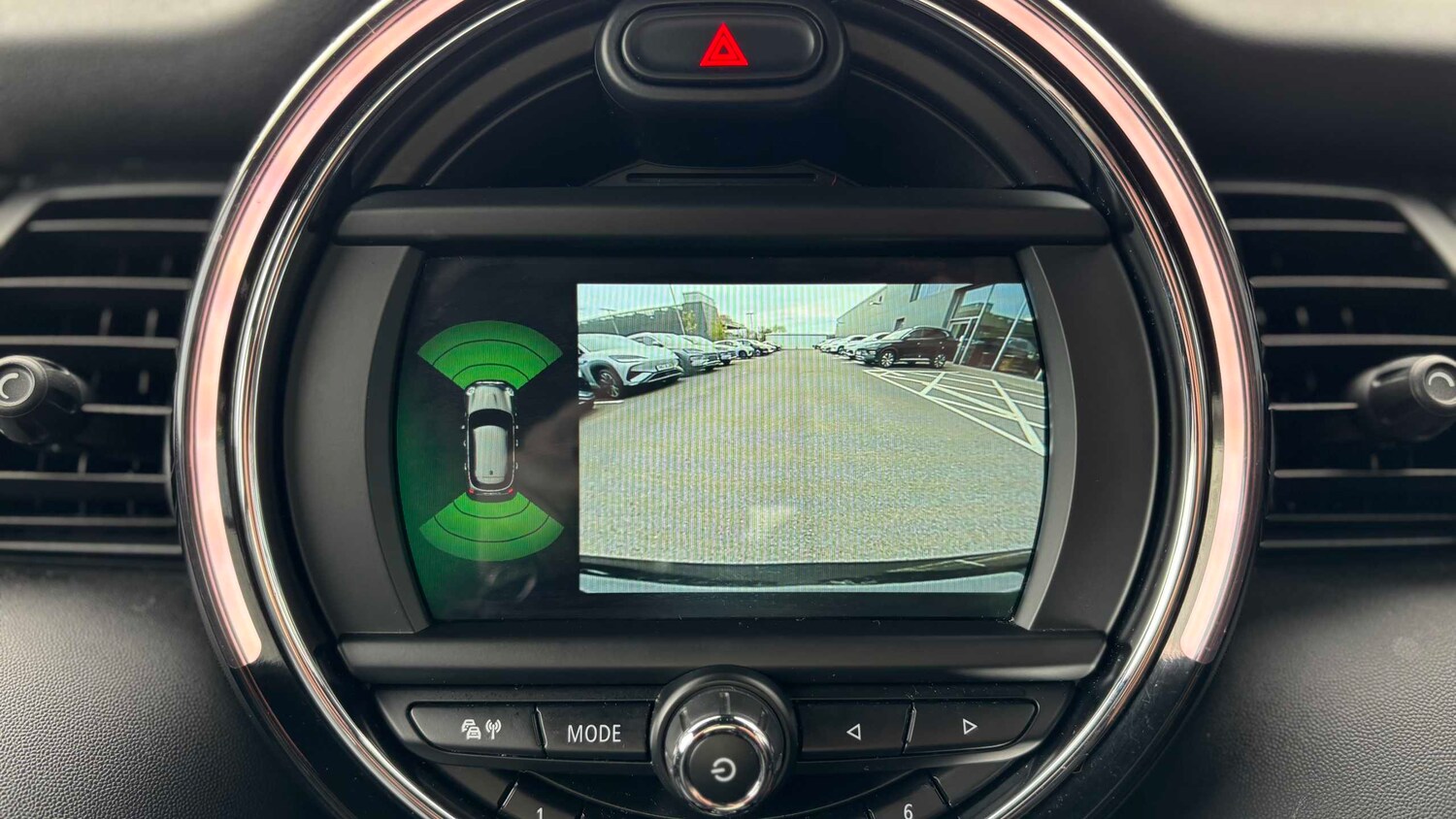 Used MINI Hatch 2018 for sale - 78208852: Photo 14